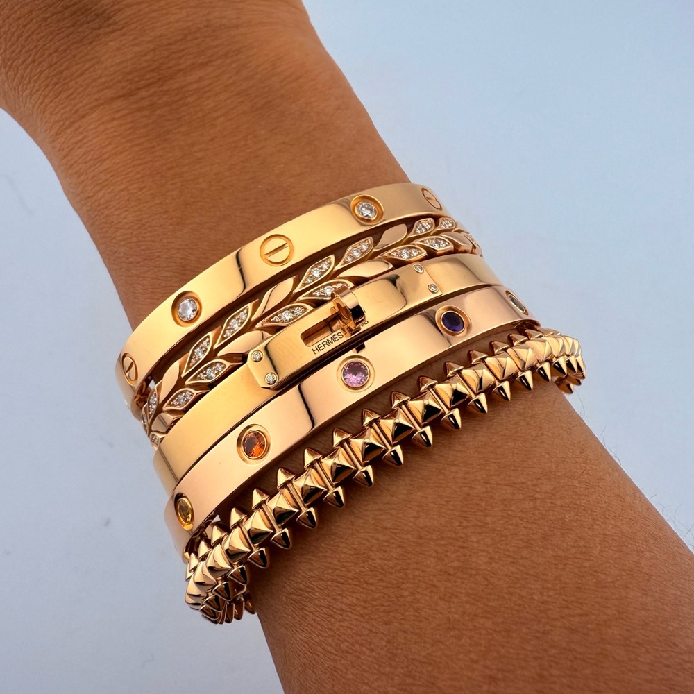 Cartier LOVE Bracelet 17          
Sapphire Garnet Amethyst